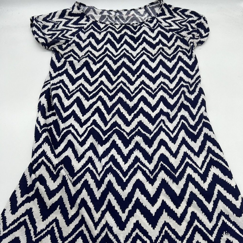 Lilly Pulitzer L Palmer T-Shirt Dress Get Your Chev On Blue White Chevron Pima